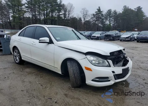 2013 Mercedes-Benz C 300 4Matic from USA, damaged, VIN WDDGF8AB4DA830594